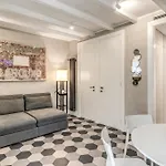 Ibernesi Luxury Rom