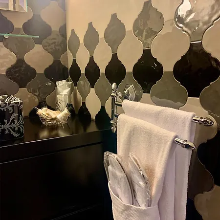 Ibernesi Luxury Rom