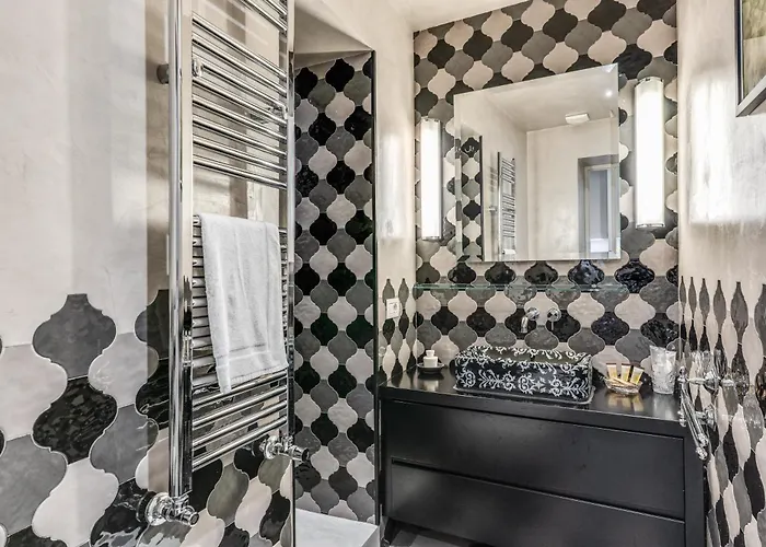 Ibernesi Luxury ローマ